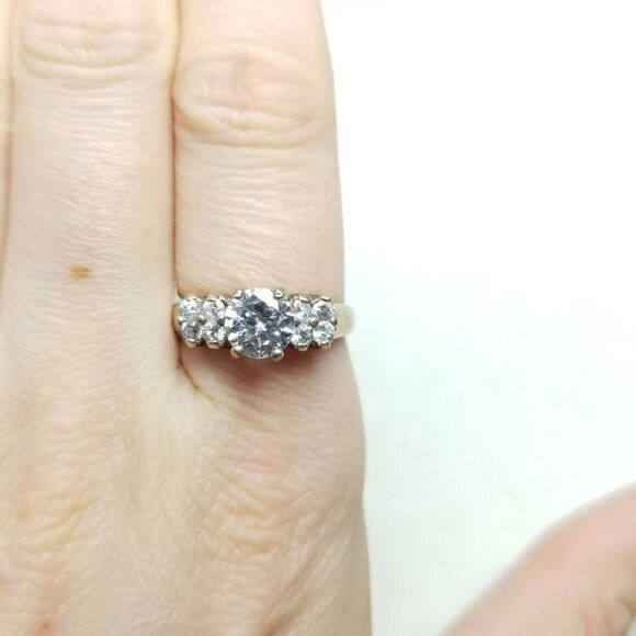 Vintage Sterling Silver Sparkly Rhinestone Cluster Ring, Size 7 1/2 Band, Estate - Picture 8 of 9